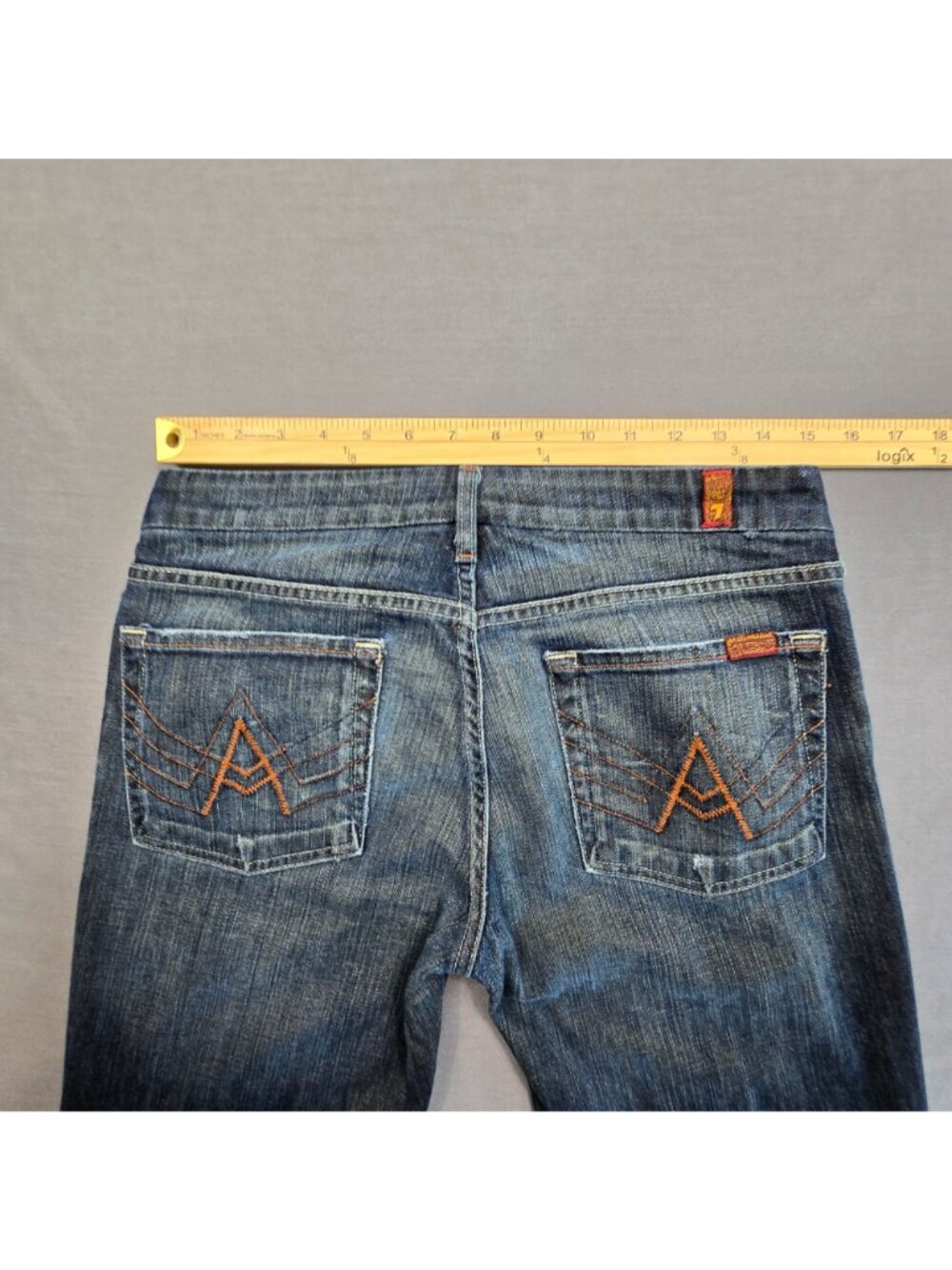 7 For All Mankind Womens Size 31 Flare Jeans Blue Denim "A" Pocket Design USA - Picture 7 of 7